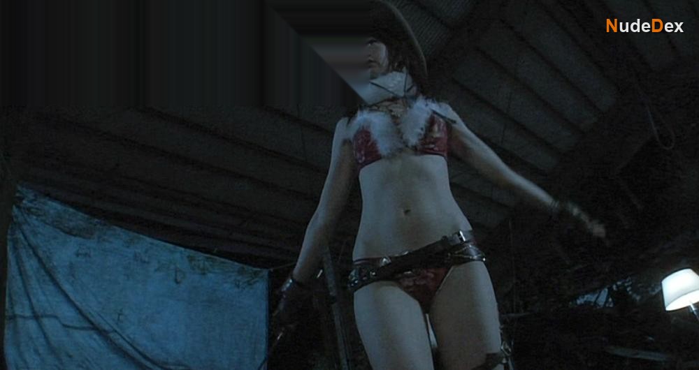 Eri Otoguro in Onechanbara Zombie Bikini Squad, photo 1