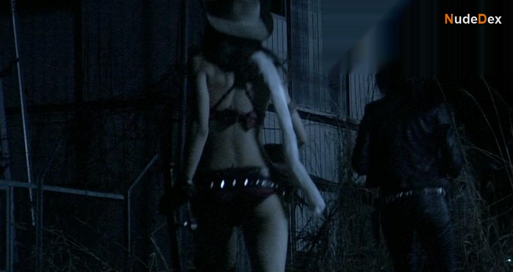 Eri Otoguro in Onechanbara Zombie Bikini Squad, photo 4