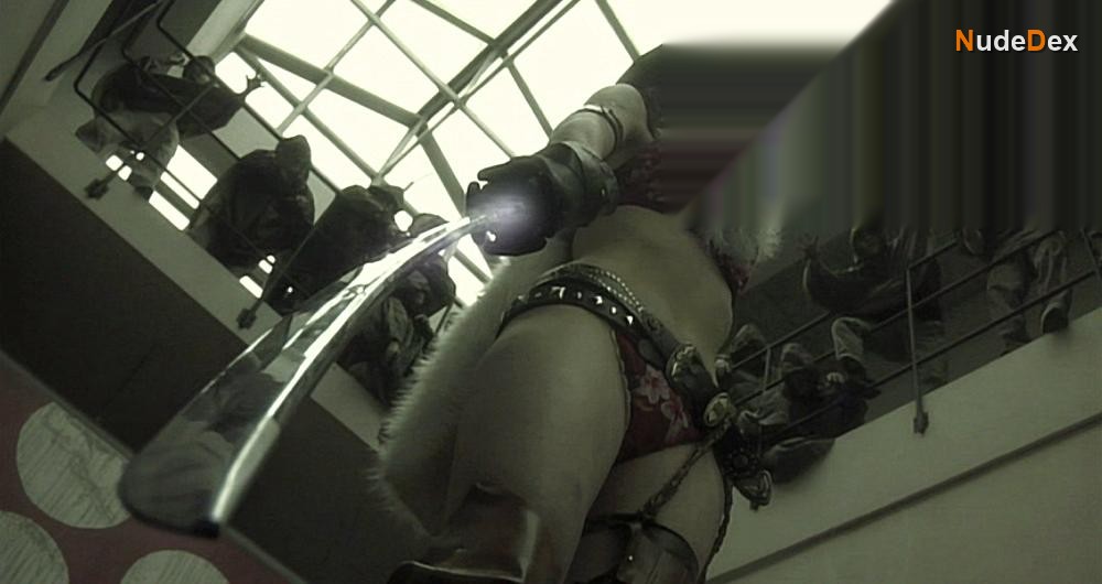 Eri Otoguro in Onechanbara Zombie Bikini Squad, photo 5