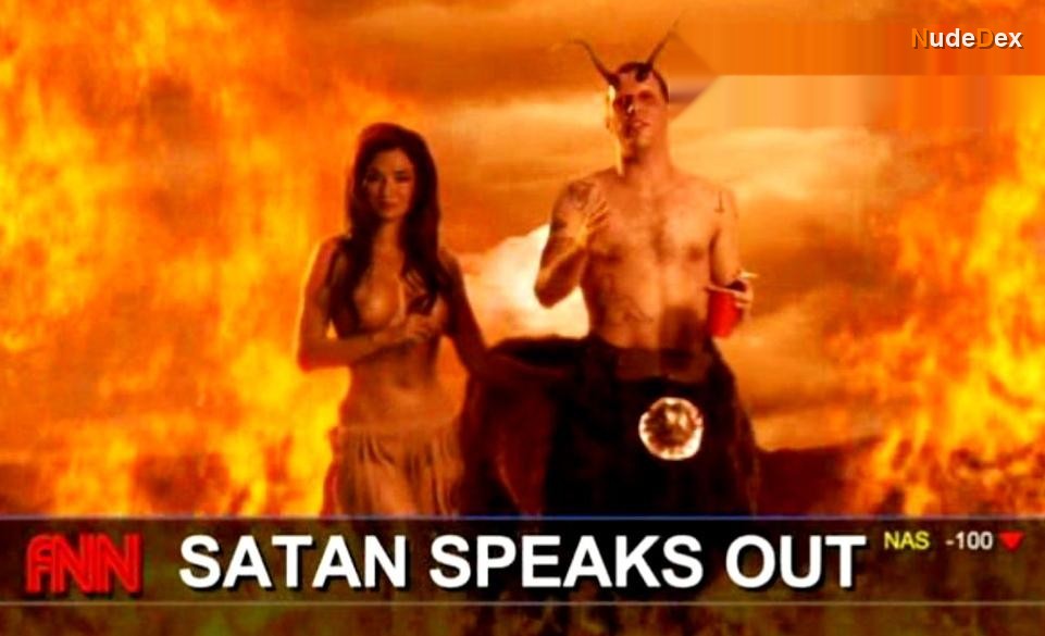 Estefania Iglesias in National Lampoon S Tv The Movie, photo 1