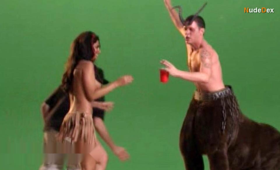 Estefania Iglesias in National Lampoon S Tv The Movie, photo 4