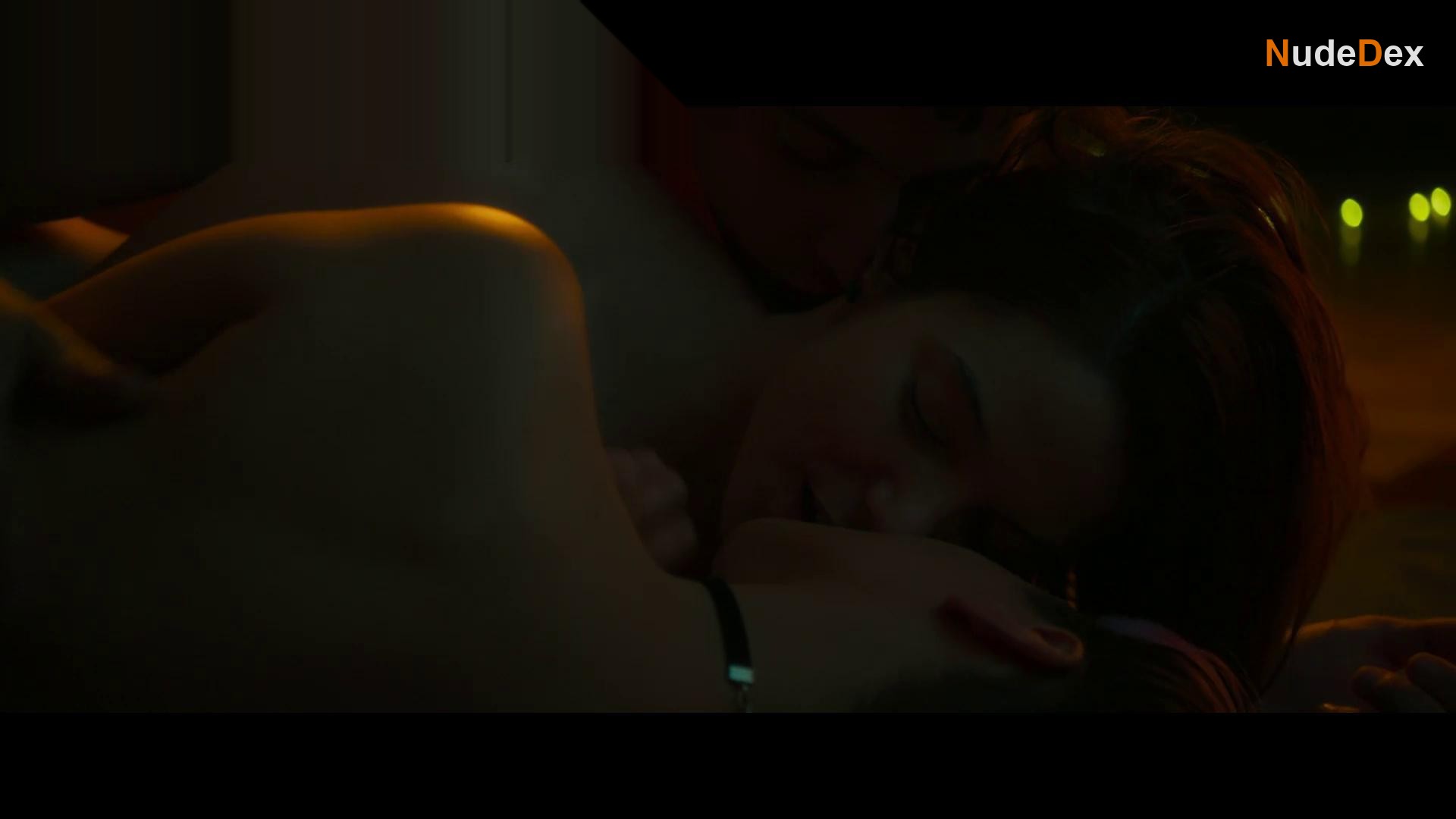 Estefania Nicolo in Vera And The Pleasure Of Others, photo 4