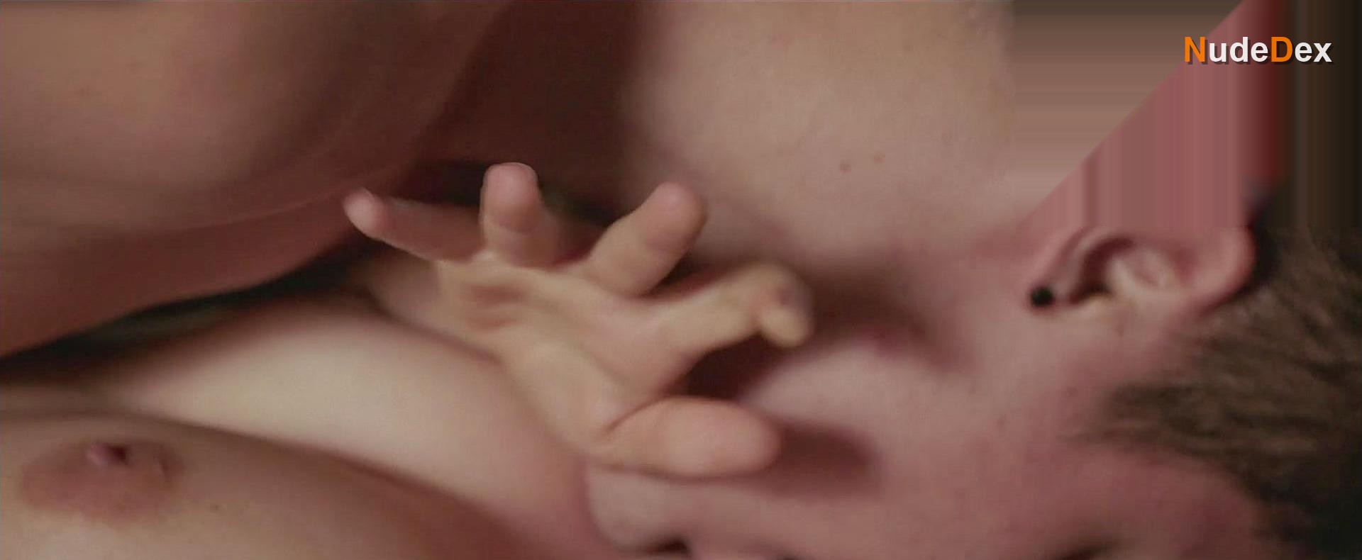 Estefania Nicolo in Vera And The Pleasure Of Others, photo 21
