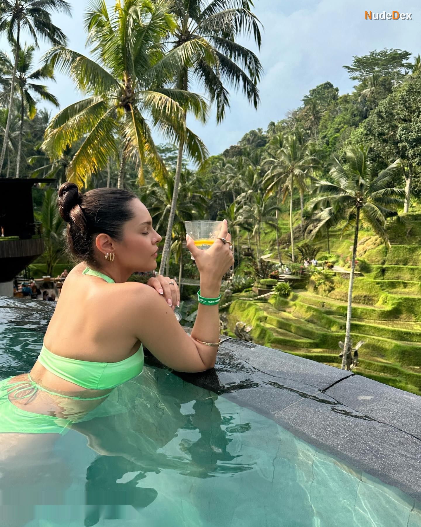 Estefania Rios in La Rosa De Guadalupe, photo 22