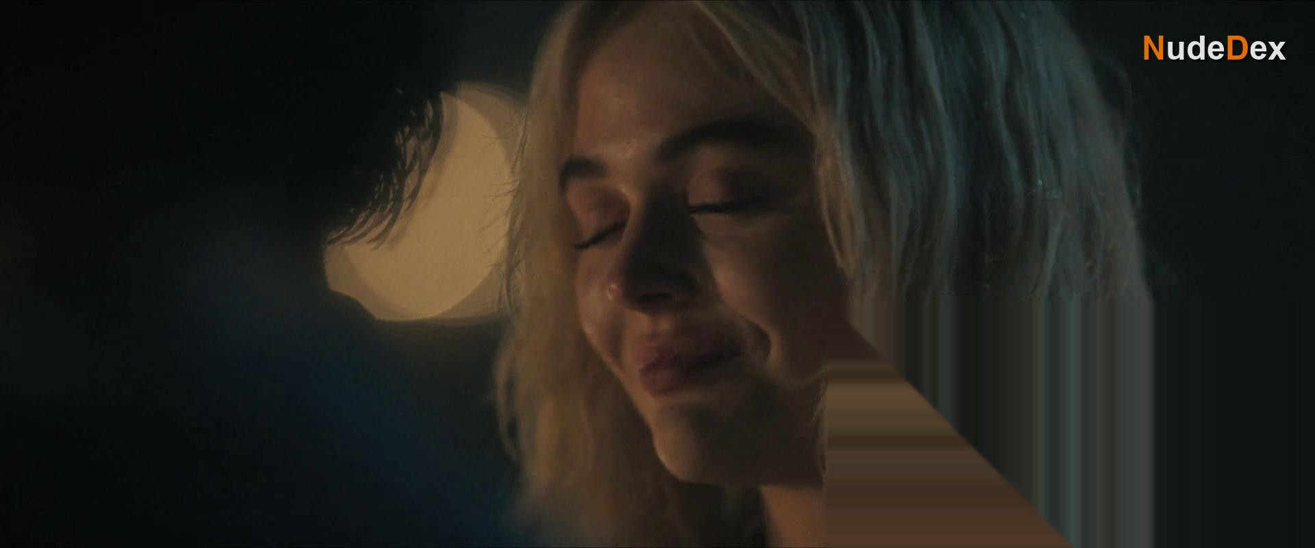 Esther-rose Mcgregor in We Were Liars, photo 4