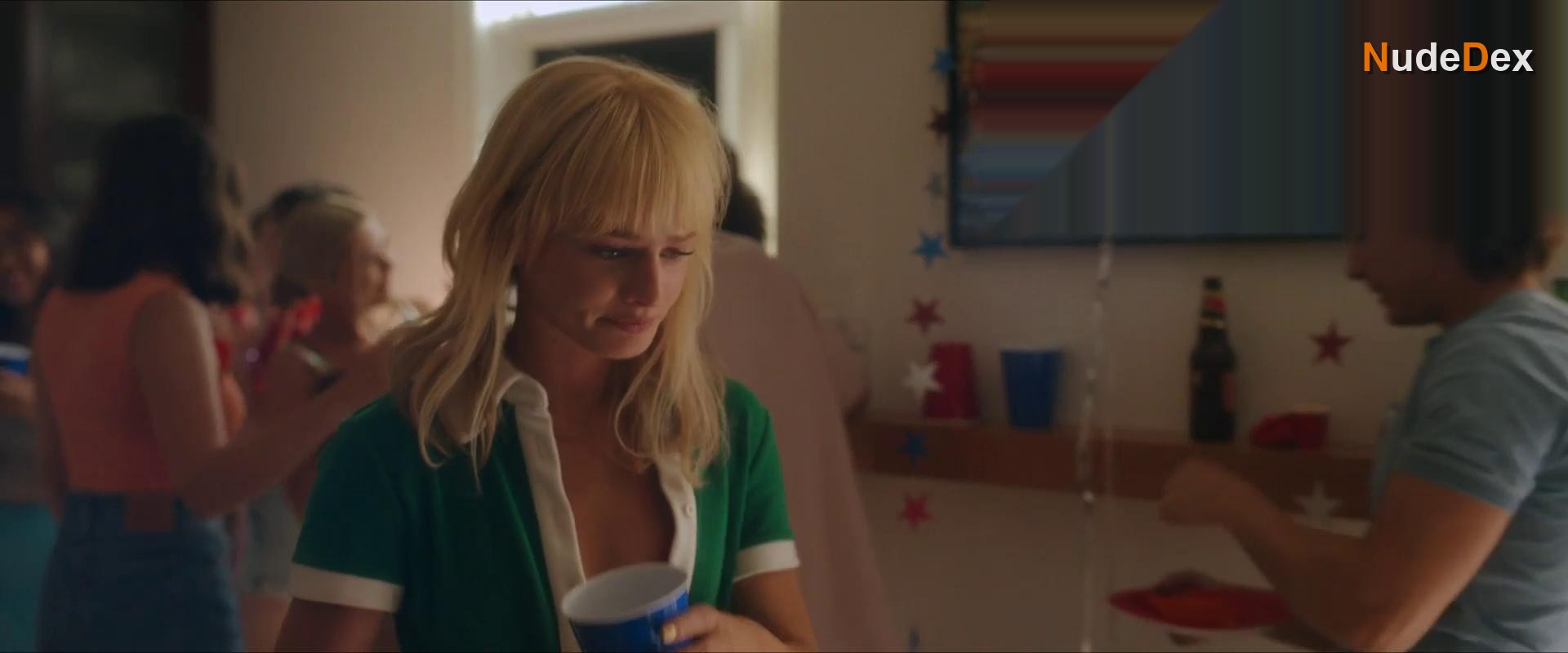 Esther-rose Mcgregor in We Were Liars, photo 13