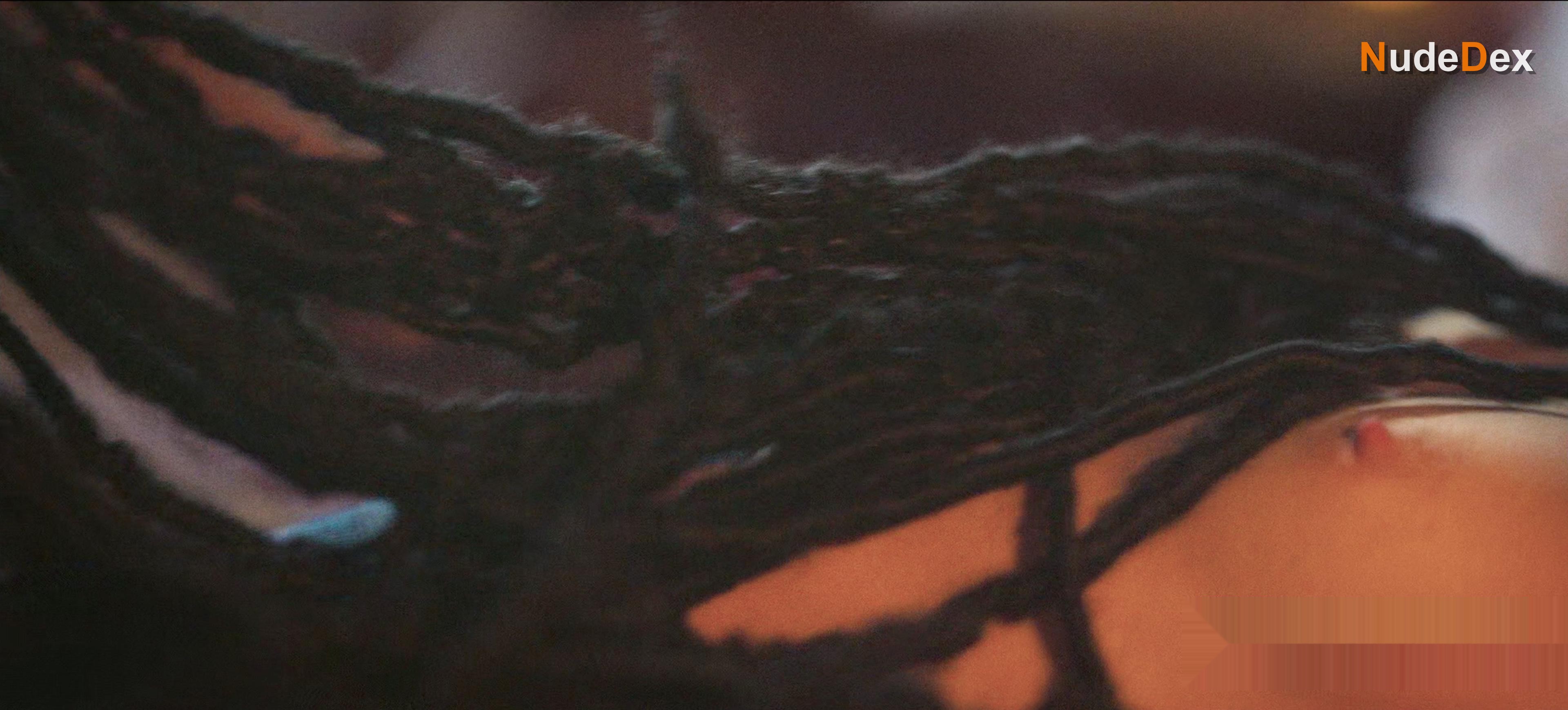 Esther Tinman in Divided Youth, photo 6