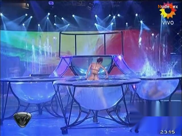 Eugenia Lemos in Bailando Por Un Sueno Argentina, photo 6