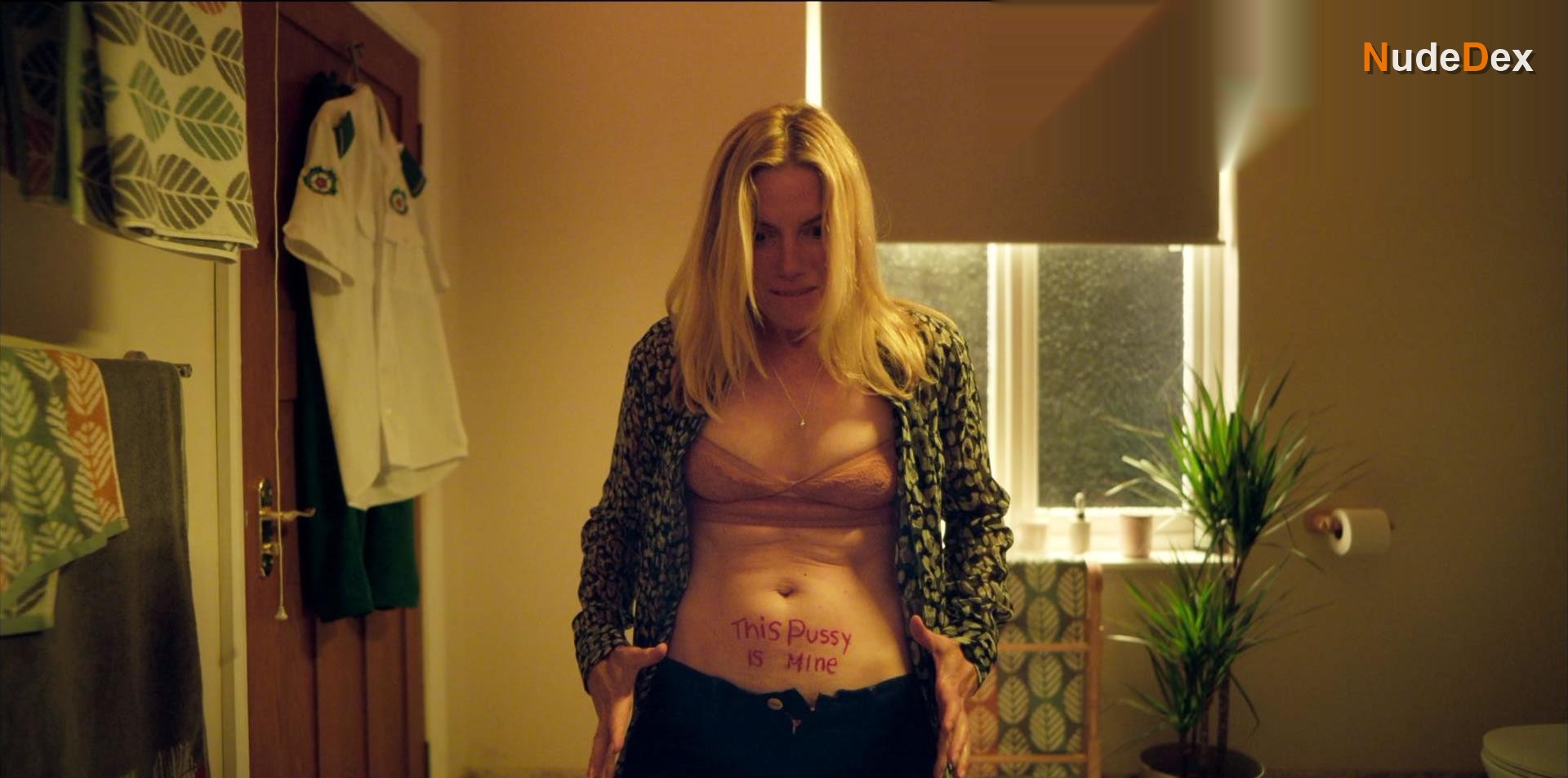 Eva Birthistle in Bad Sisters, photo 22