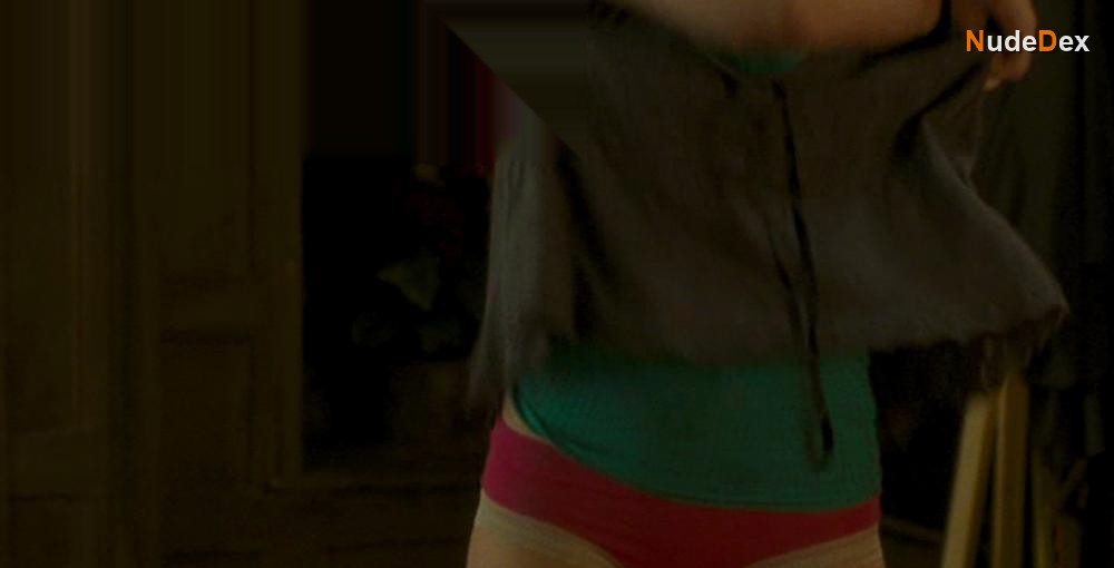 Eva Birthistle in The Children, photo 1