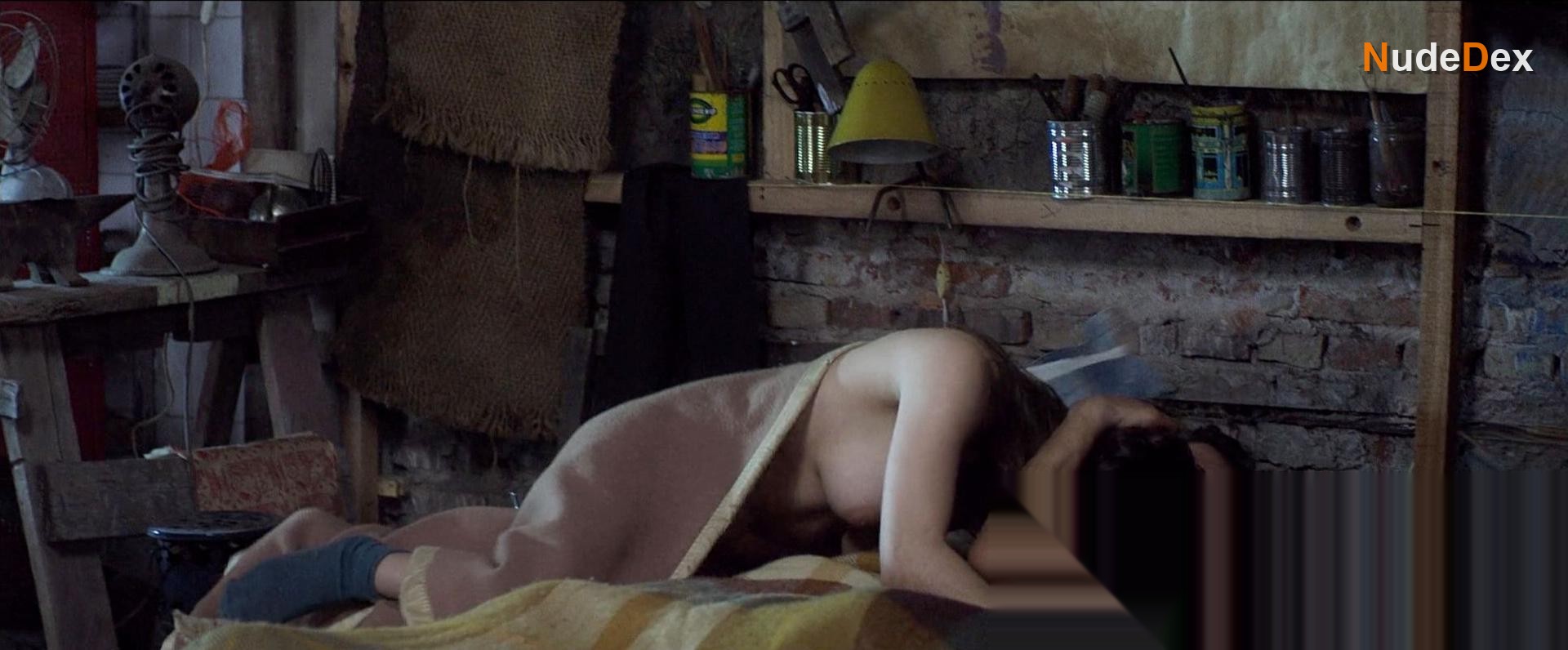 Eva De Dominici in Tiger, Blood In The Mouth, photo 2