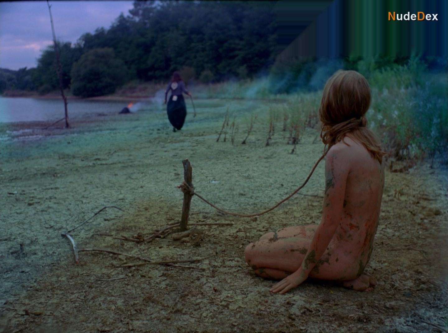 Eva Maloisel in Any Virgin Left Alive, photo 13