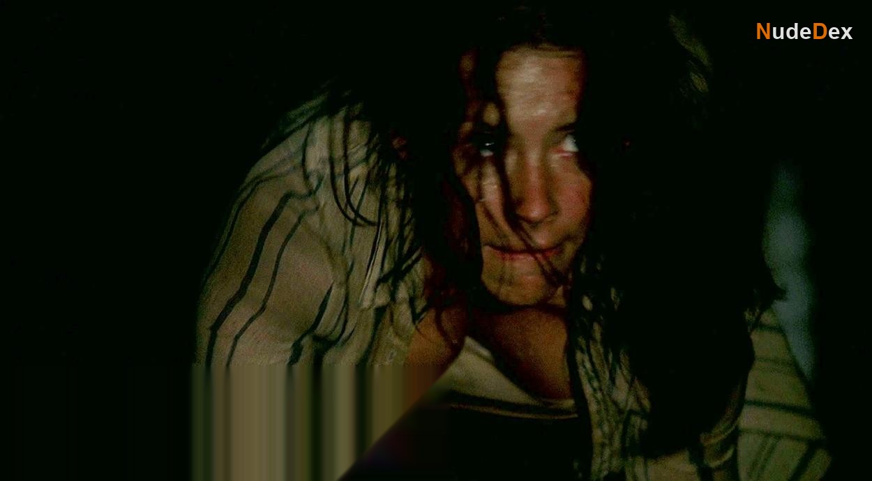 Evangeline Lilly in Lost, photo 17