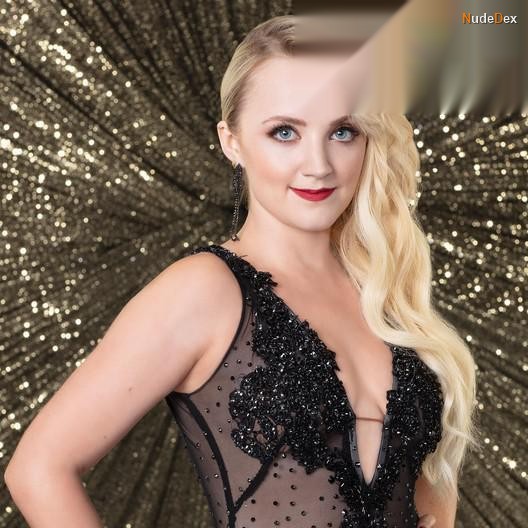 Evanna Lynch in Dancing With The Stars, photo 28
