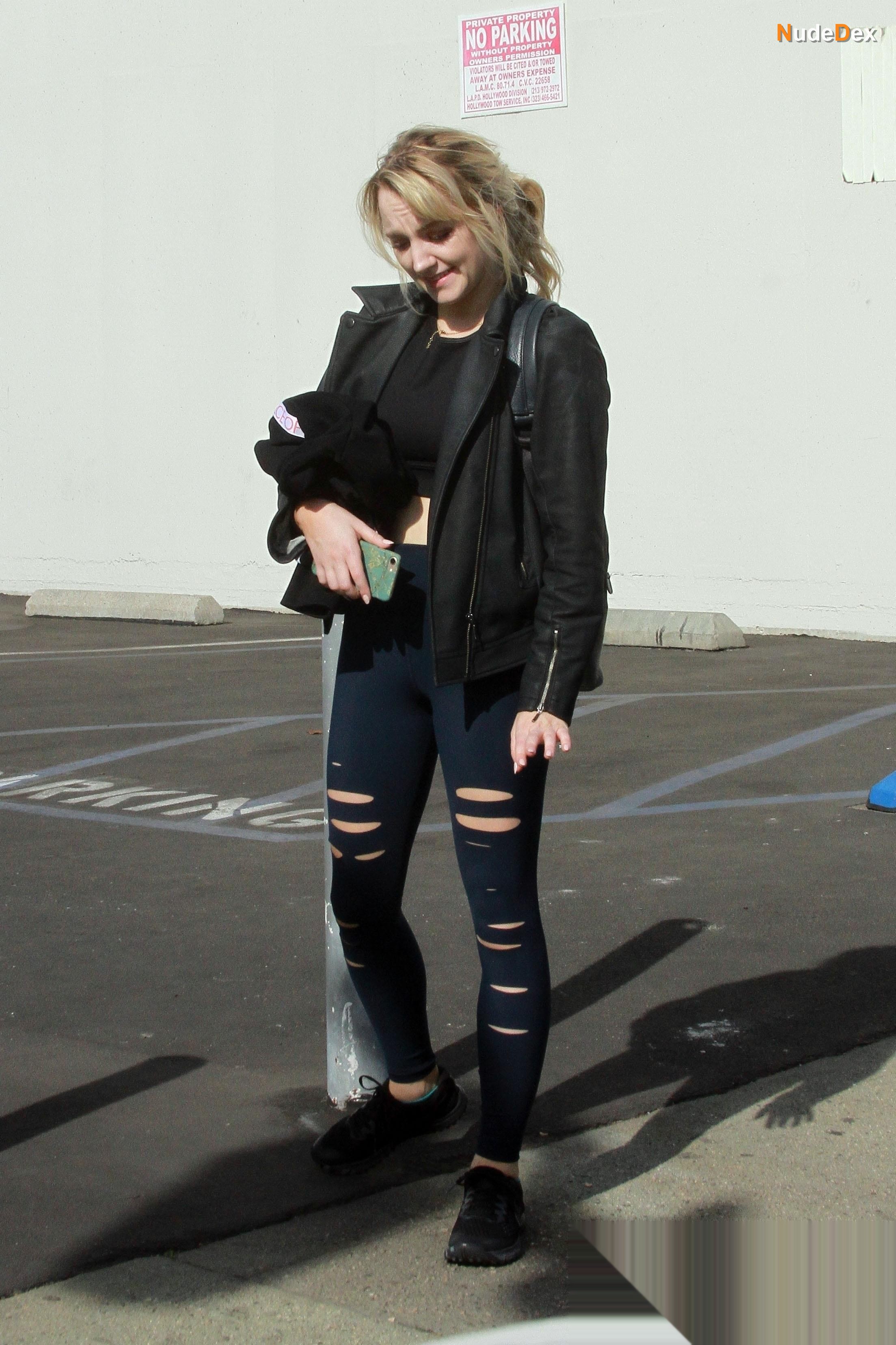 Evanna Lynch in Dancing With The Stars, photo 38