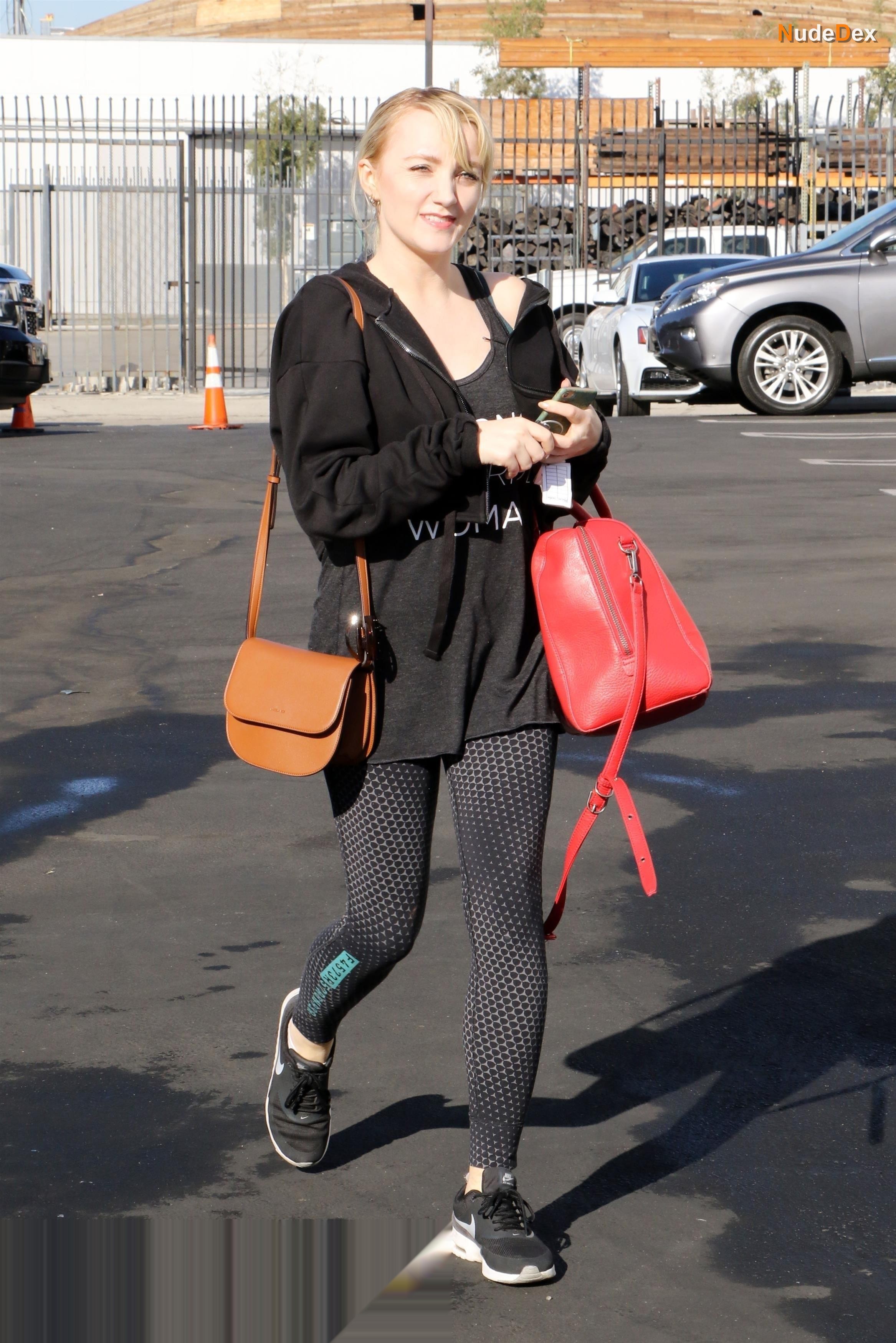 Evanna Lynch in Dancing With The Stars, photo 41