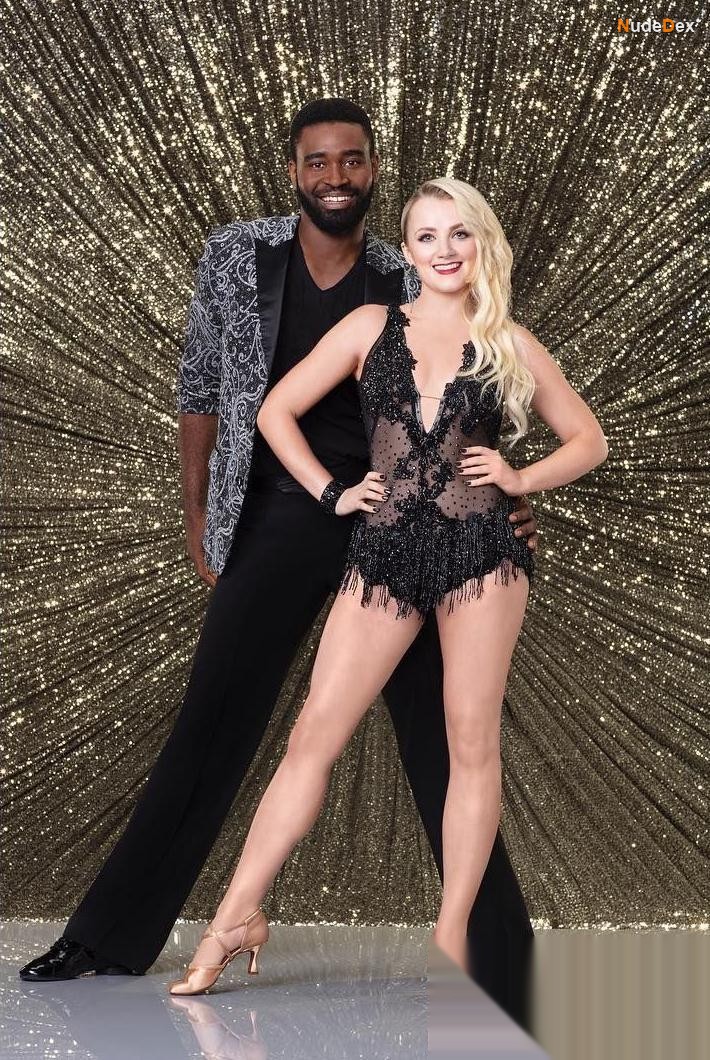 Evanna Lynch in Dancing With The Stars, photo 58