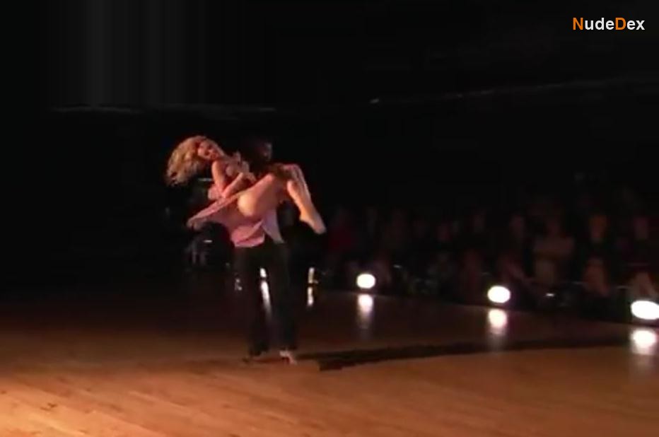 Evanna Lynch in Dancing With The Stars, photo 59