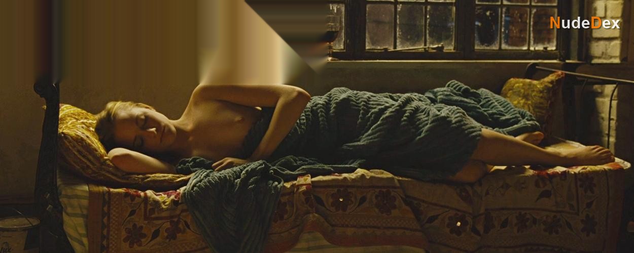 Evan Rachel Wood in Across The Universe, photo 5