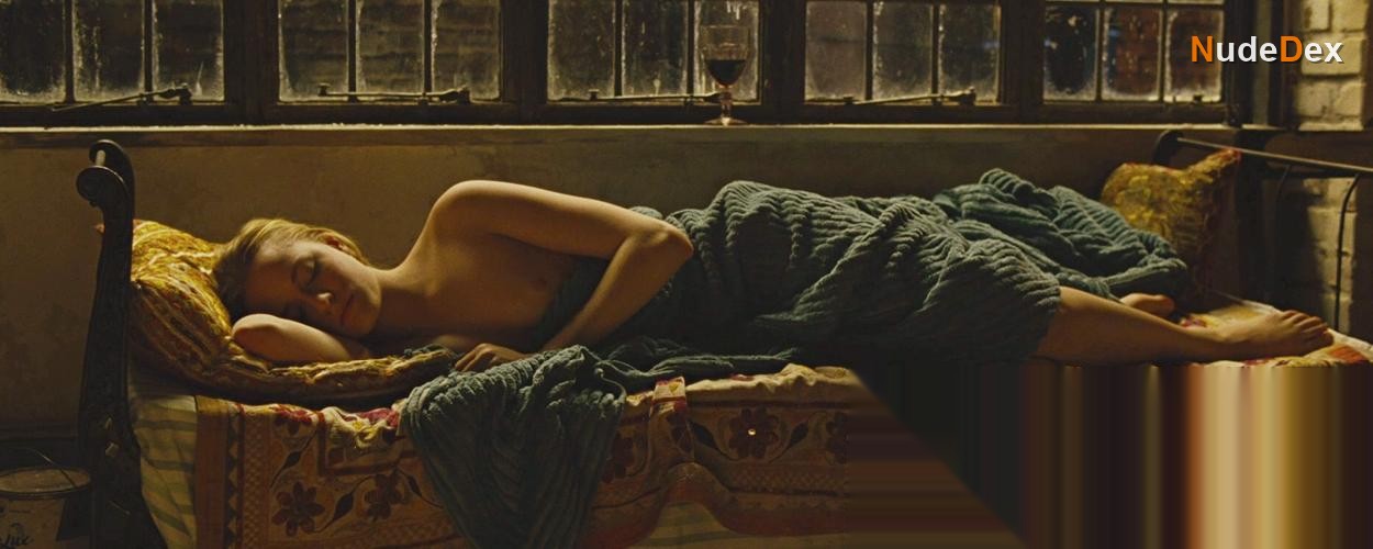 Evan Rachel Wood in Across The Universe, photo 6