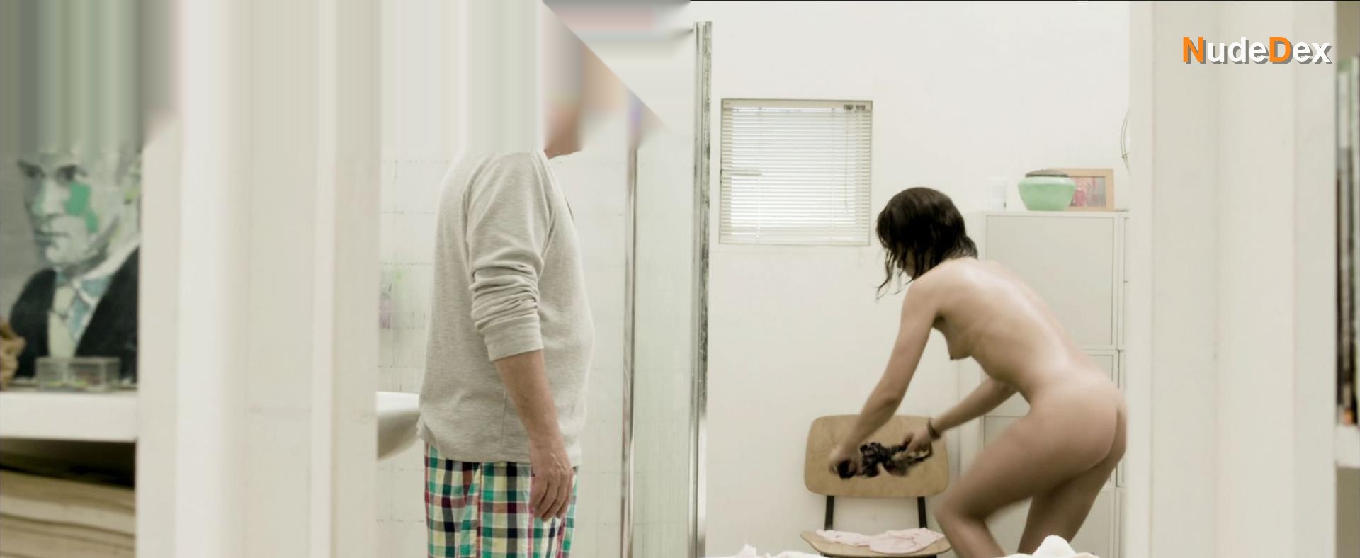 Eva Van De Wijdeven in Schneider Vs. Bax, photo 1