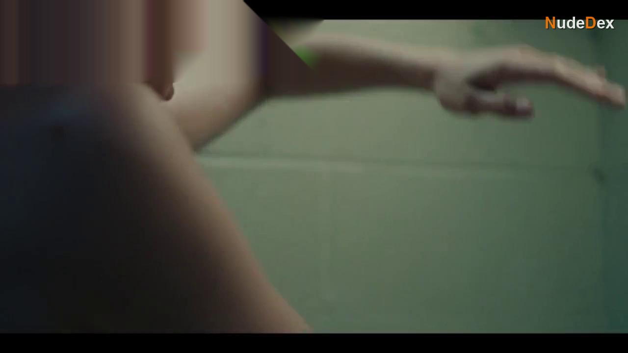 Evelyne Brochu in Chouchou, photo 9