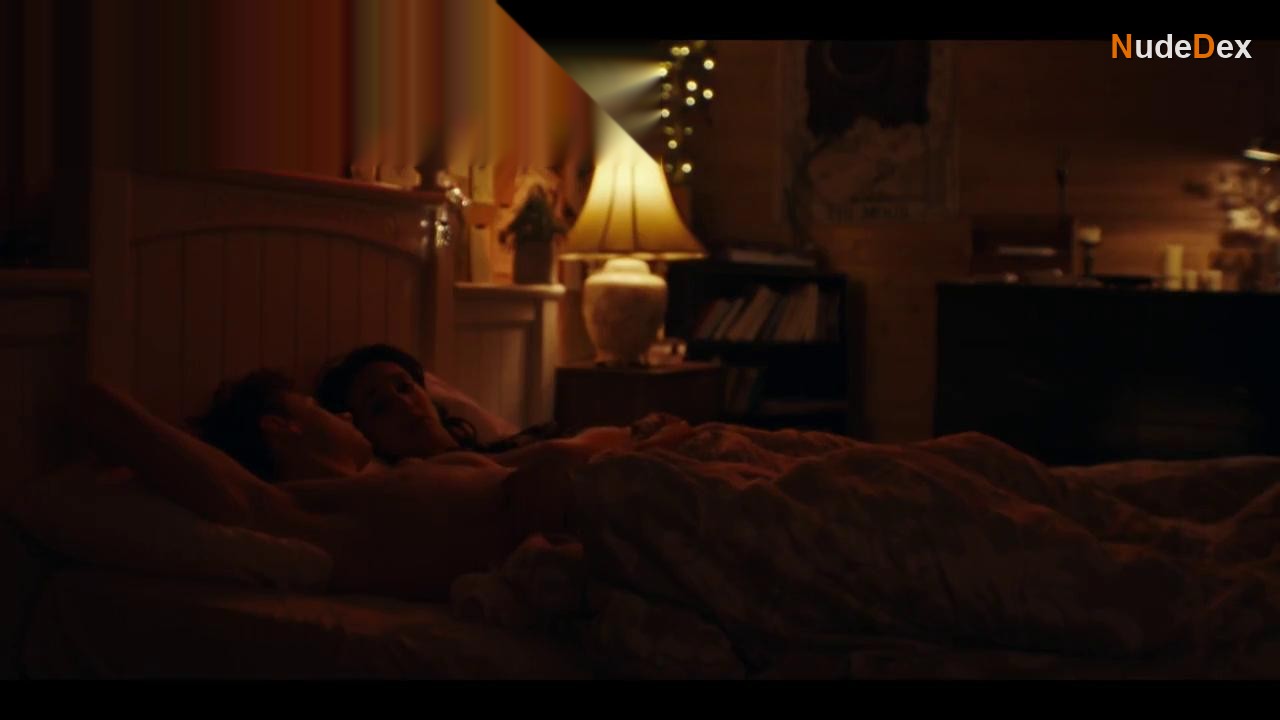 Evelyne Brochu in Chouchou, photo 13
