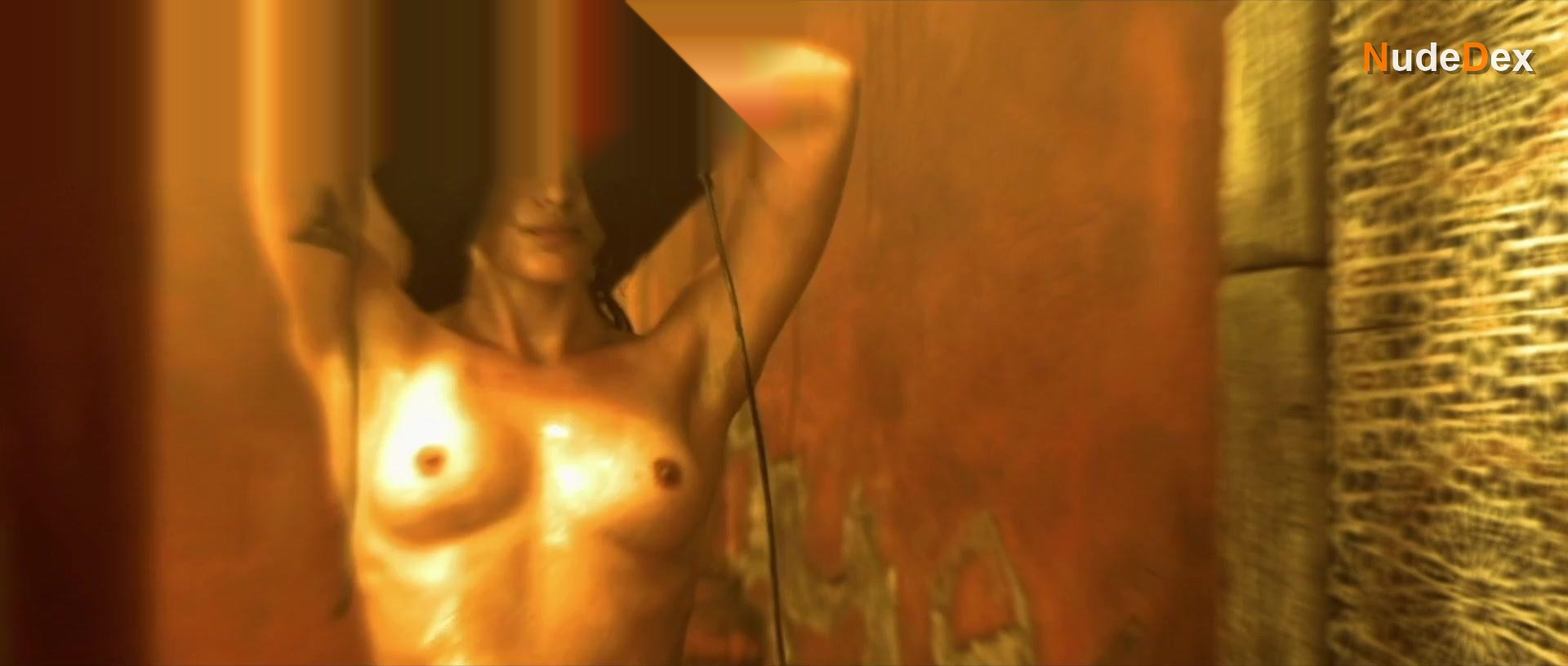 Eve Mauro in The Steam Experiment, photo 2