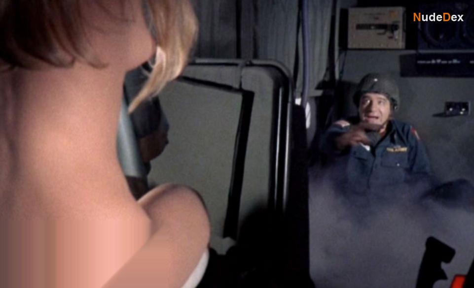 Ewa Aulin in Candy, photo 3