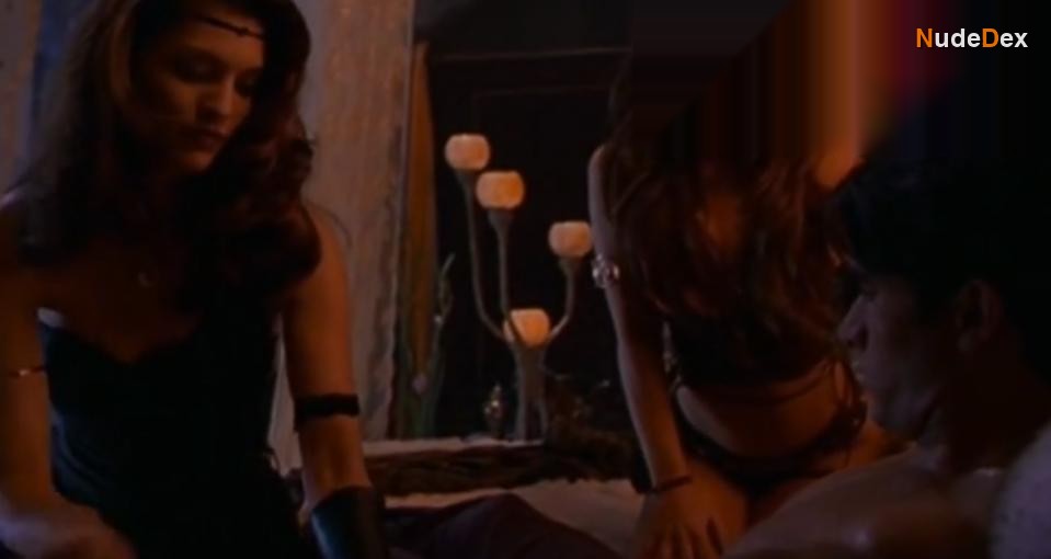 Fabiana Udenio in Hardbodies 2, photo 5
