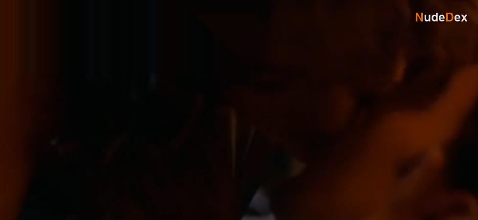 Fabiana Udenio in Hardbodies 2, photo 8