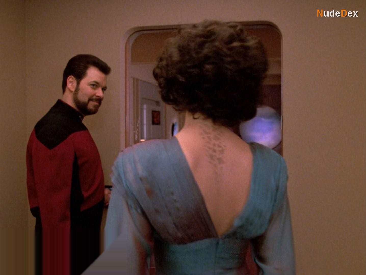 Famke Janssen in Star Trek The Next Generation, photo 4