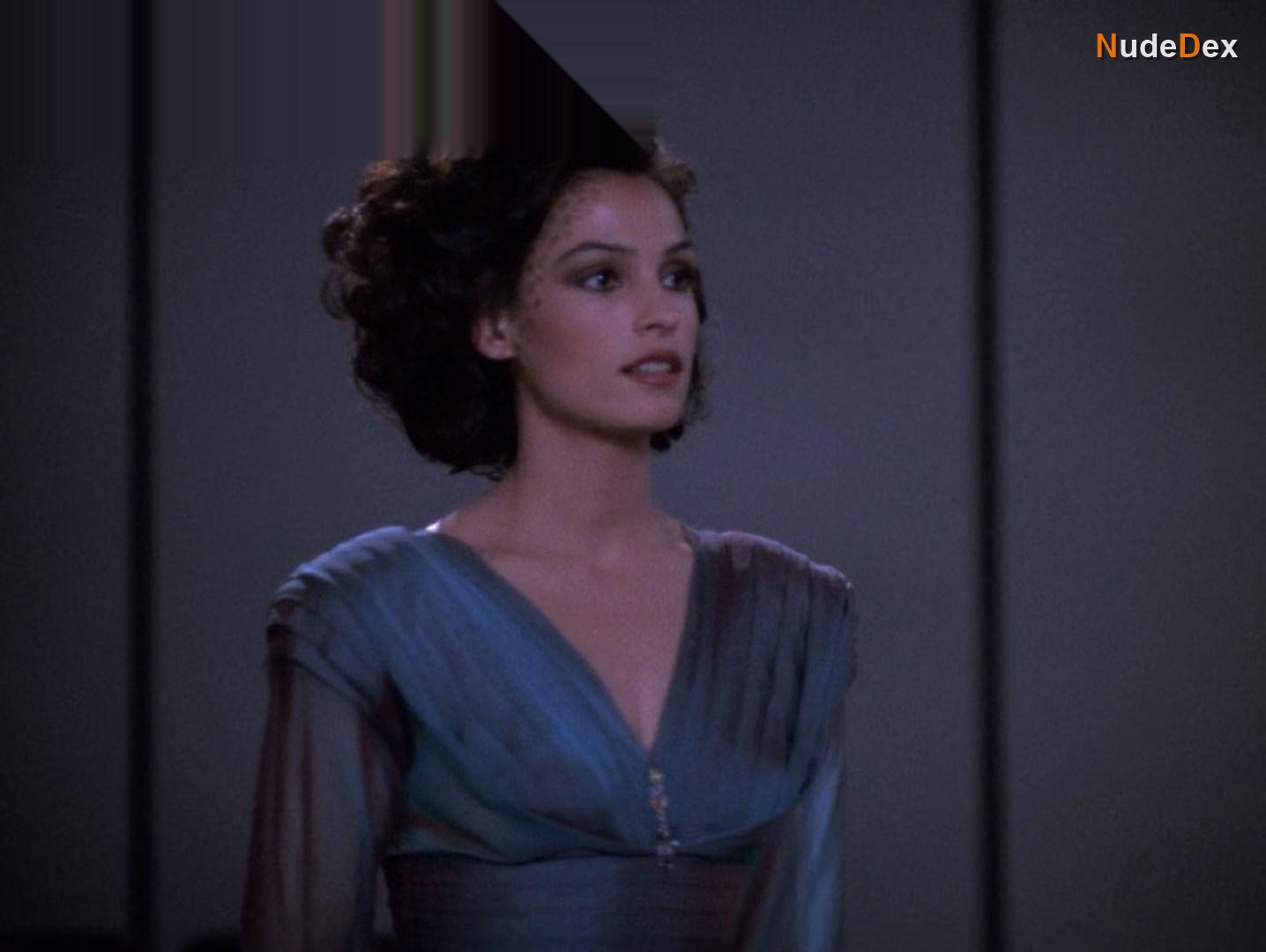 Famke Janssen in Star Trek The Next Generation, photo 12