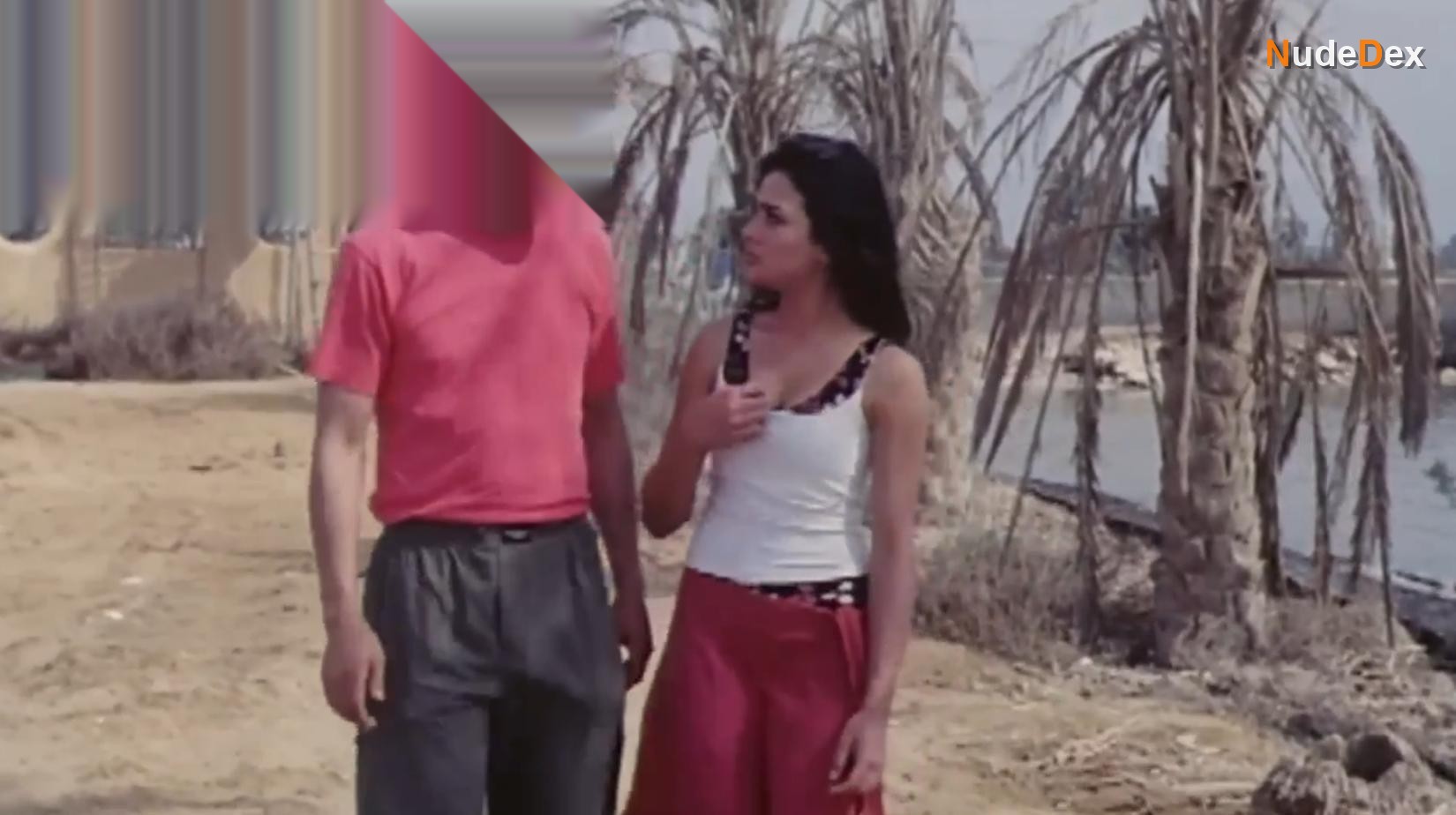Farah Youssef in Qoboulat Masrouqa, photo 2