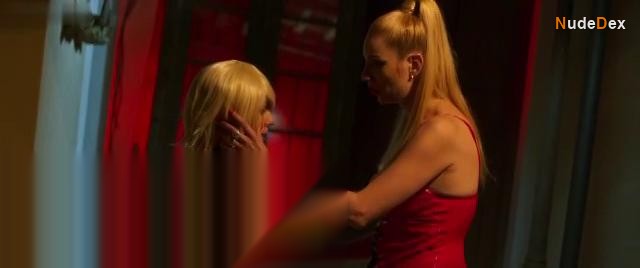 Fedra Duarte in Red Latex, photo 9