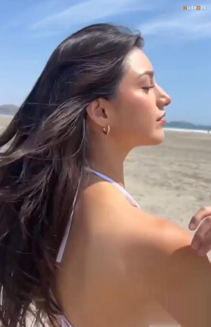 Fernanda Llanos in The Body Nation, photo 22