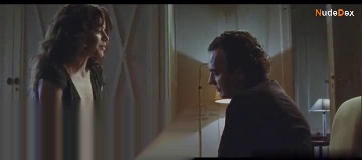 Flora Martinez in Tuya Siempre, photo 23