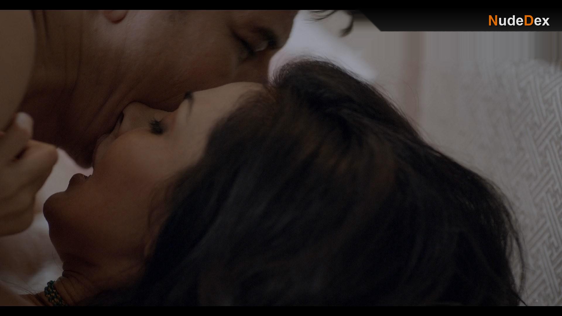 Flora Saini in City Of Dreams, photo 6
