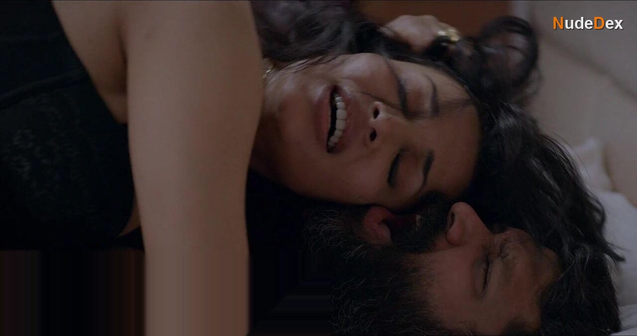 Flora Saini in City Of Dreams, photo 26