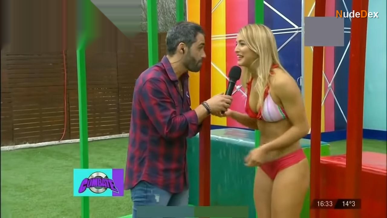 Flor Vigna in Combate, photo 29