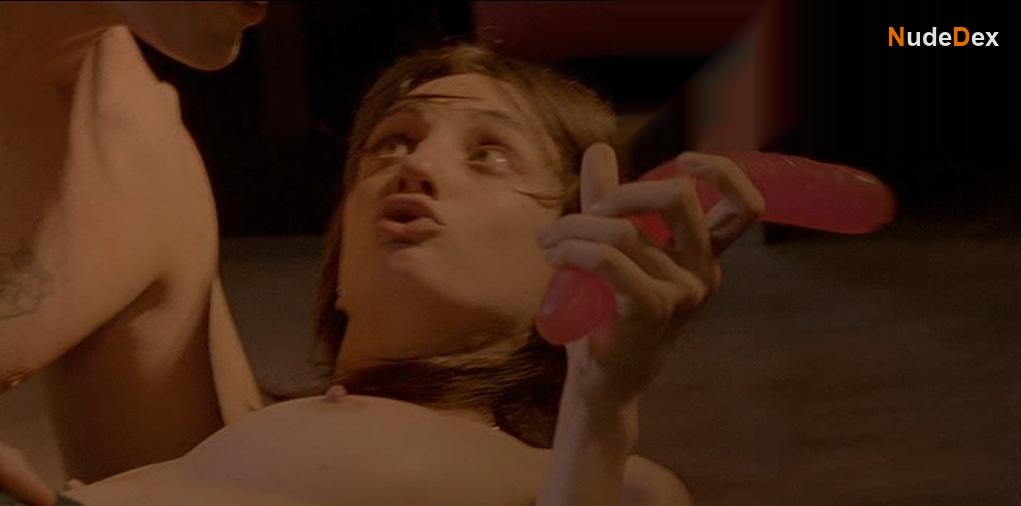 Francesca Inaudi in Come Trovare Nel Modo Giusto L Uomo Sbagliato, photo 9