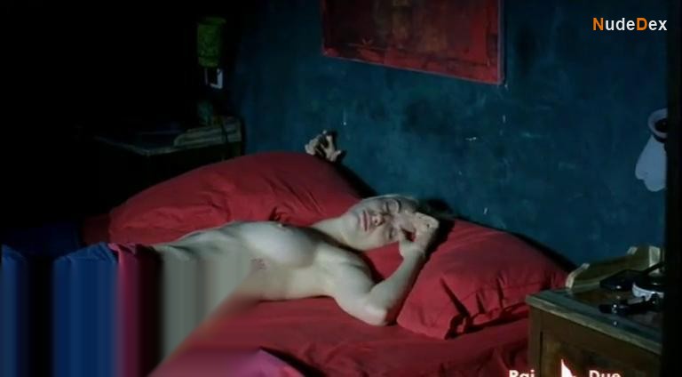 Francesca Inaudi in Crimini, photo 1