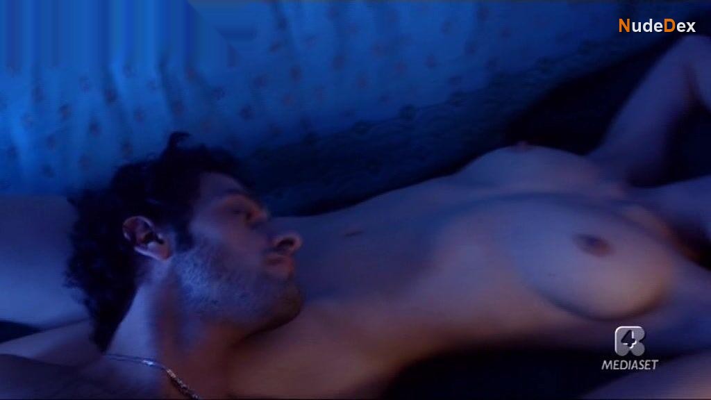Francesca Inaudi in Dopo Mezzanotte, photo 18