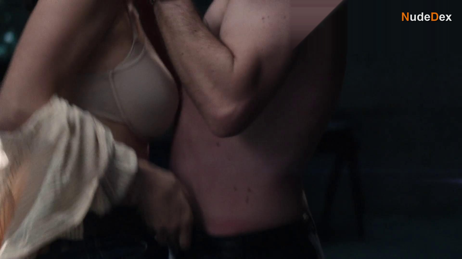 Francesca Inaudi in Il Cacciatore, photo 5