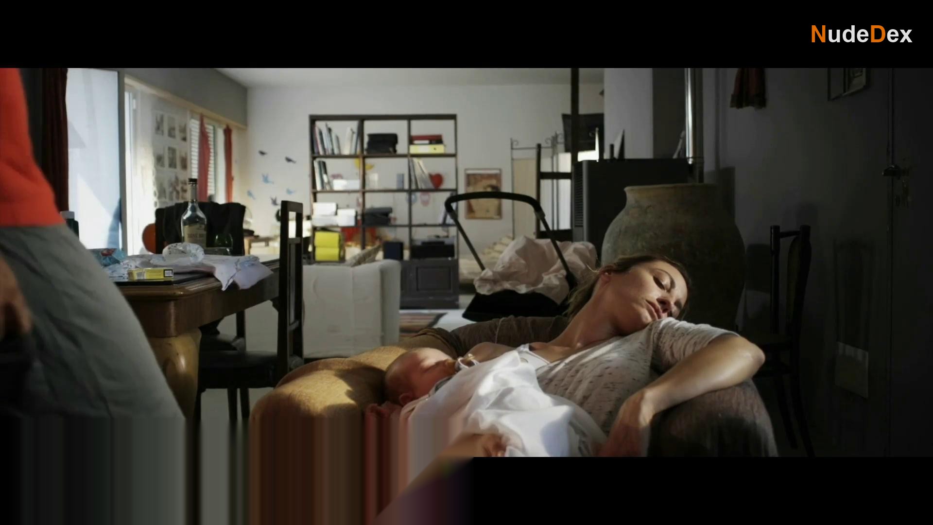 Francesca Inaudi in Ninna Nanna, photo 5