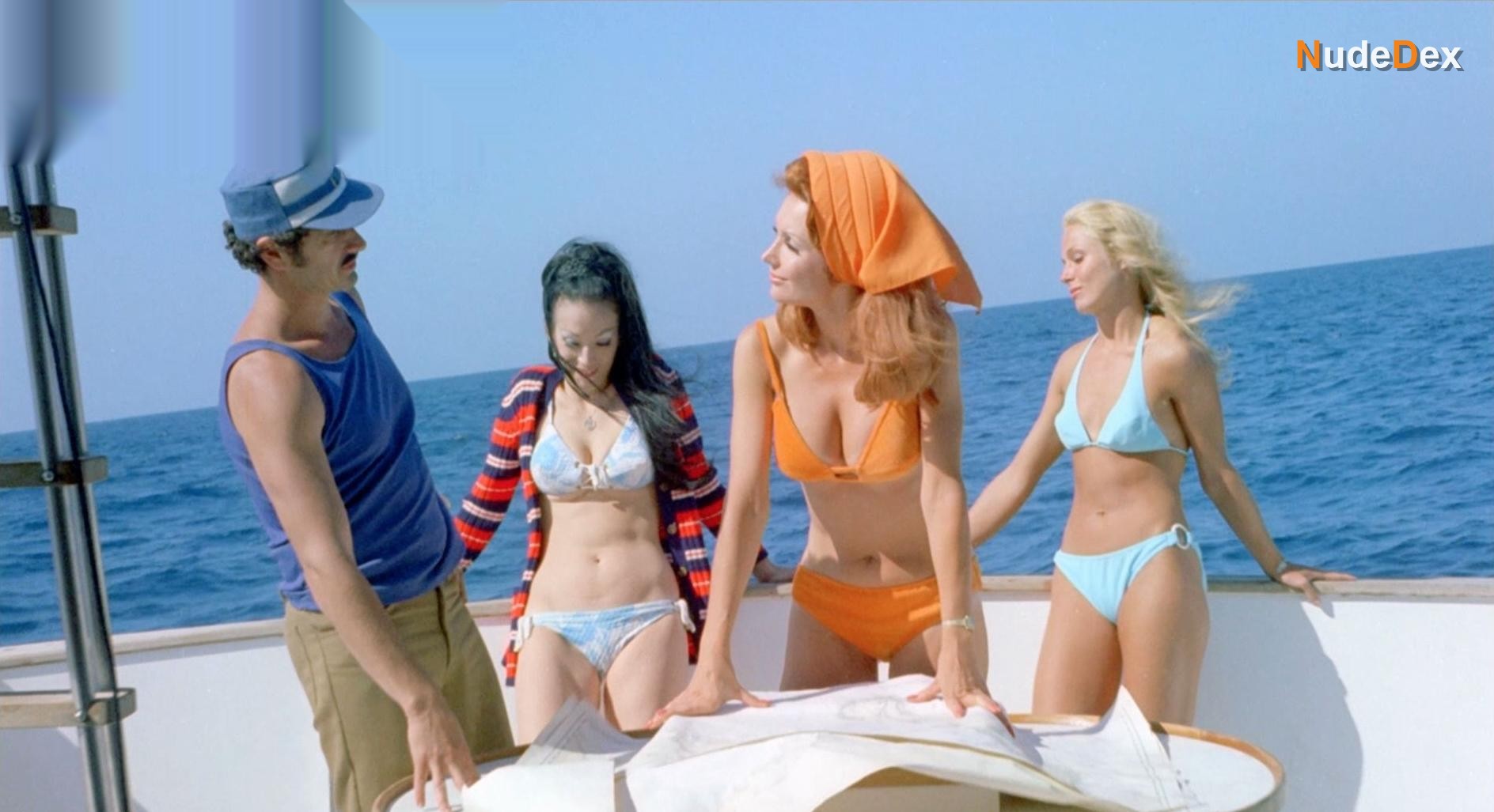 Francine York in The Doll Squad, photo 1