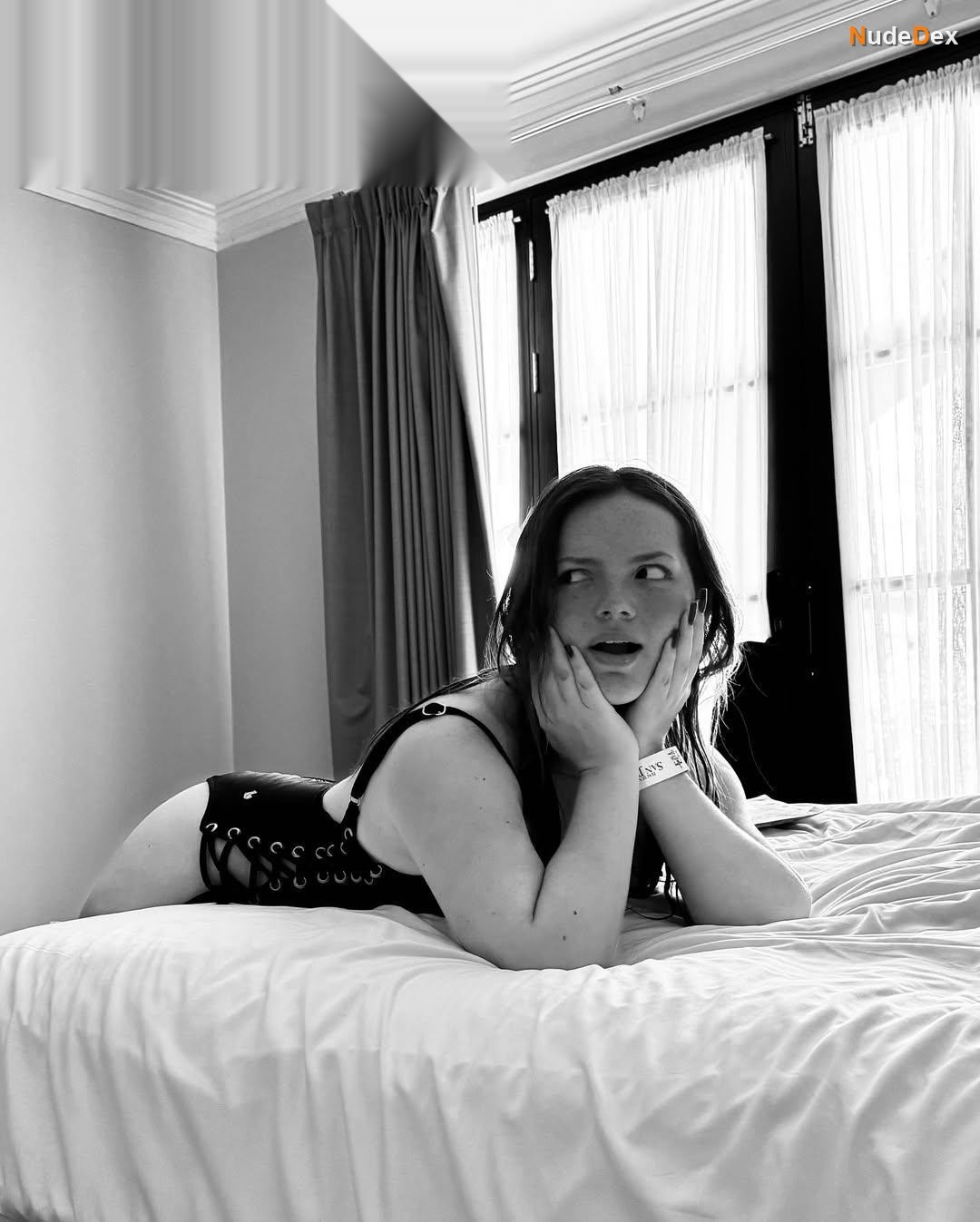 Francisca Aronsson in The Body Nation, photo 10