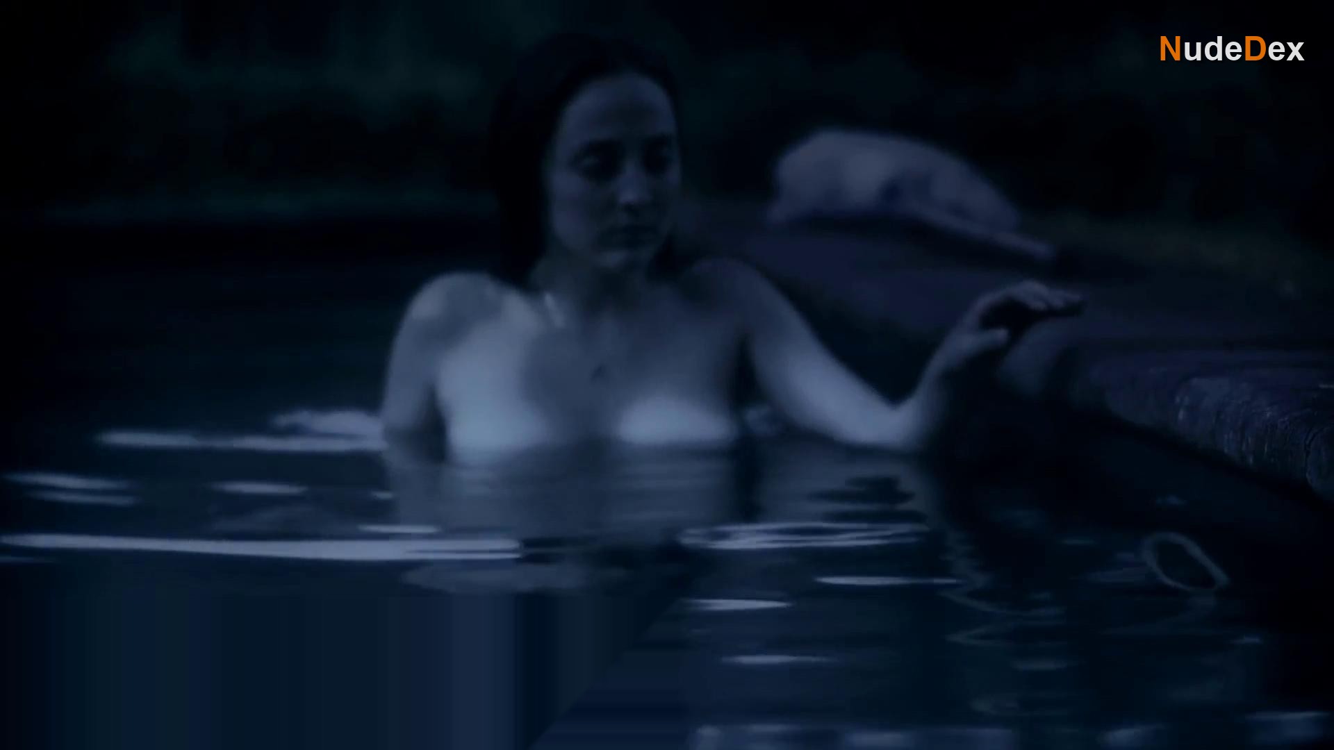 Francisca Walker in Camila S Awakening, photo 1