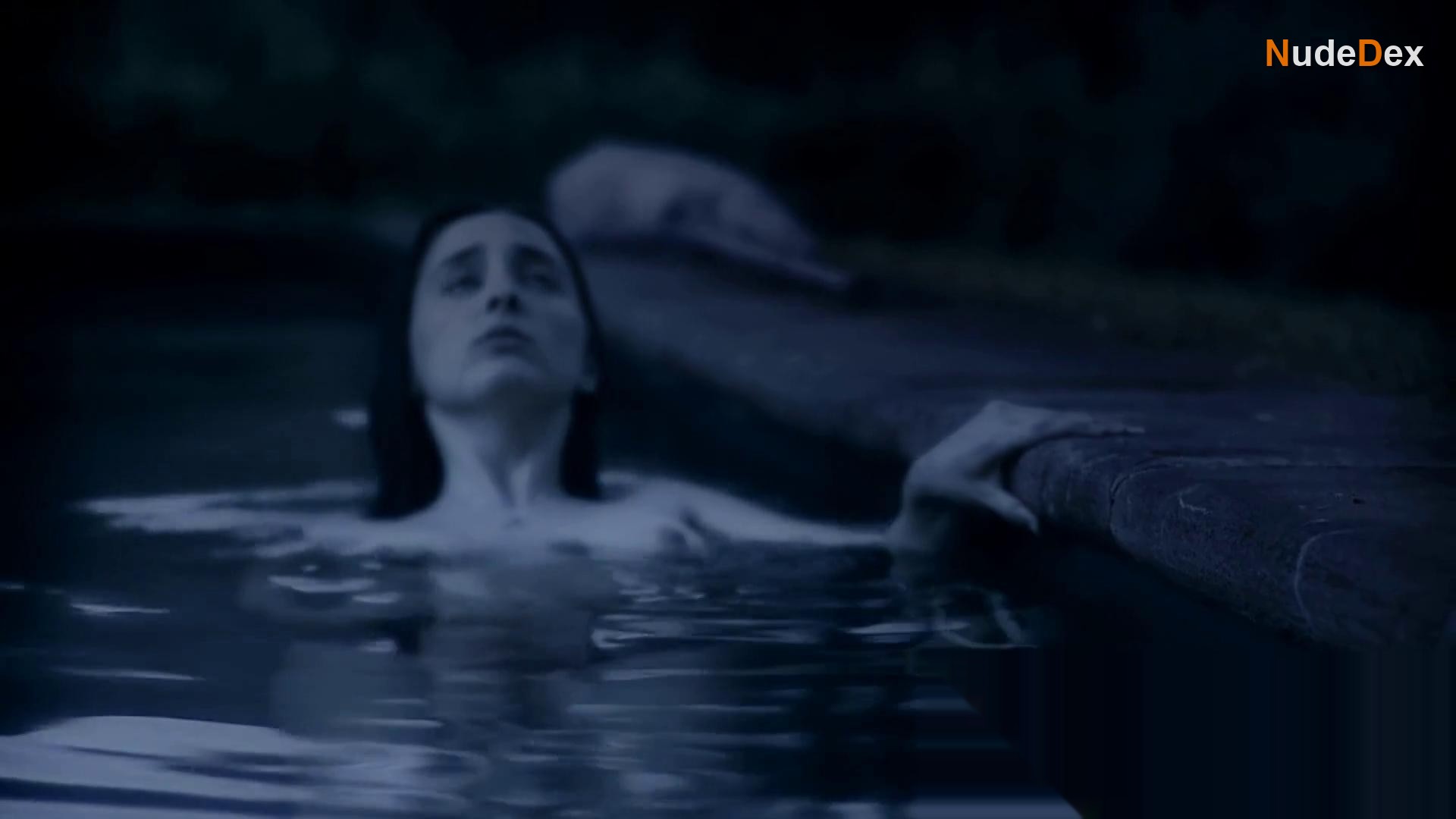 Francisca Walker in Camila S Awakening, photo 5