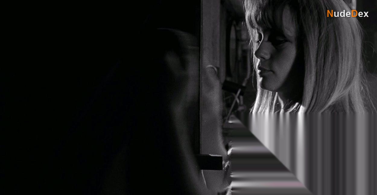 Francoise Dorleac in Cul De Sac, photo 4